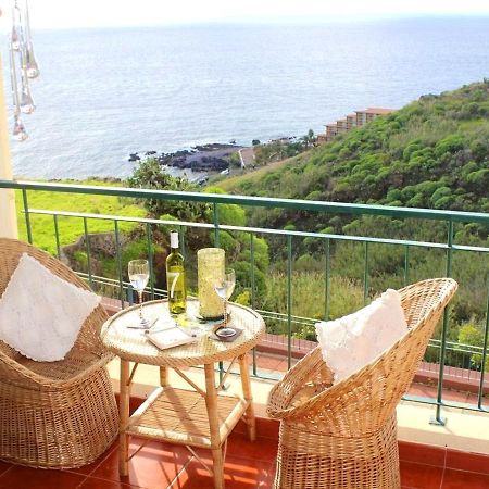 2 Bedrooms Appartement At Canico 200 M Away From The Beach With Sea View Furnished Balcony And Wifi Luaran gambar